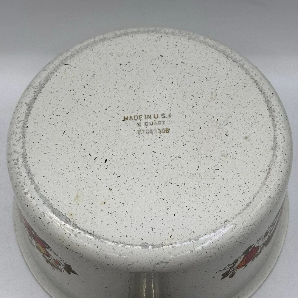 Vintage‎ 1970's Enamel 2 Quart Aluminum Pot W/Lid Fruit & Vegetable Medley USA